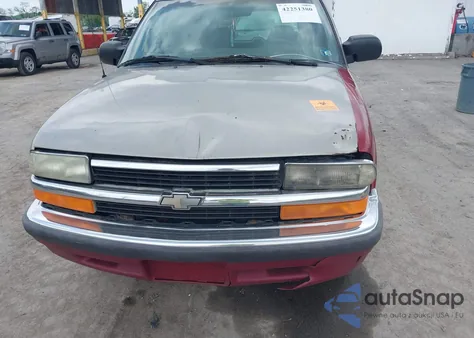 2003 Chevrolet Blazer из США, поврежденный, VIN 1GNCS13XX3K138344